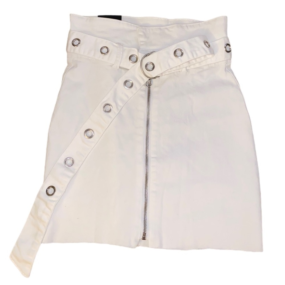 COPY - BRAND NEW  denim skirt with belt